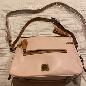 Dooney & Bourke Hans/crossbody bag